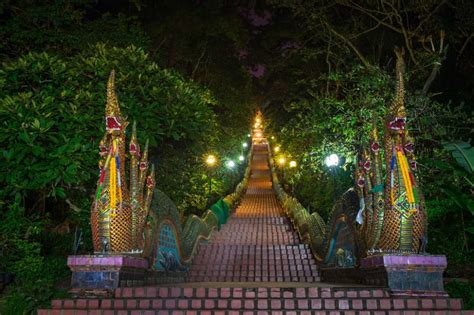 Doi Suthep temple night tour | a unique Doi Suthep tour at evening time ...