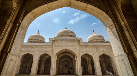 Moti Masjid — the pearl of Lahore Fort - Daily Times