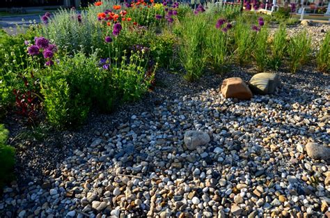 10 Types of Landscaping Rocks Everyone Should Know - Bob Vila