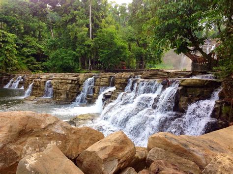 the traveller & her thoughts: TINUY-AN FALLS (the Niagara Falls in the Philippines)