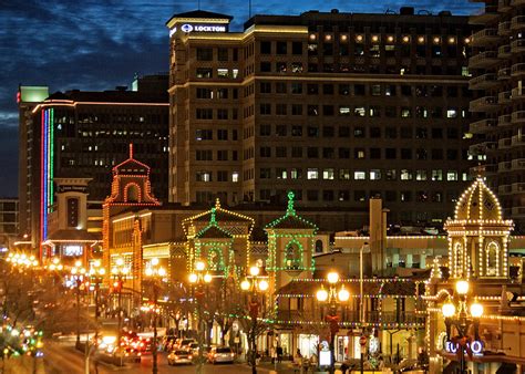 Plaza Lights Kansas City Photograph by Kevin Anderson