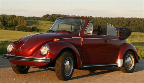 VW Käfer 1303 Cabrio, Baujahr 1972 - Holucar Oldtimerrestaurierung