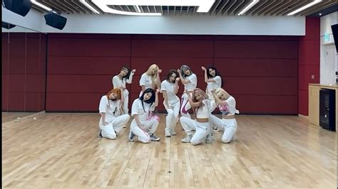 MORE & MORE - Twice Dance Practice Mirrored - YouTube