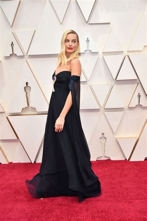 Margot Robbie – Oscars 2020 Red Carpet • CelebMafia