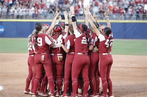 Oklahoma Softball: OU beats FSU, 5-1 to win the 2021 WCWS Championship ...