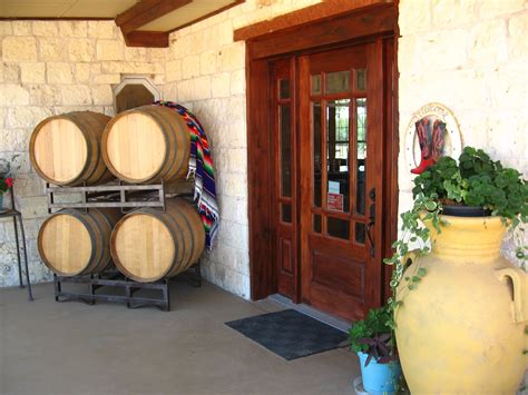 Vitis Poema: 22. Siesta: A Visit to Fiesta Winery