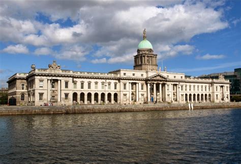 Dublin The Capital of Ireland - Vdio Magazine 2023