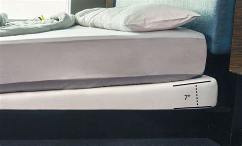 Best Under Mattress Wedge To Elevate Your Head | SleepAuthorities