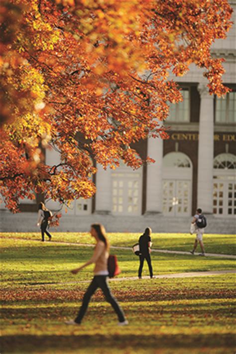 Fall on Vanderbilt’s Campus(Vanderbilt Photo / Daniel Dubois) | The Vandy Admissions Blog ...