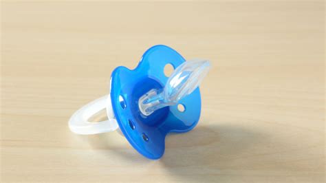 Baby Pacifier Regulations & Standards in the European Union: An Overview