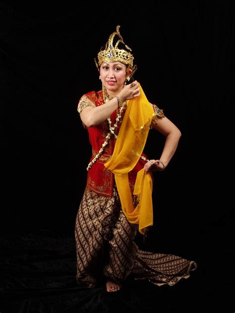 Pin on Indonesian dance