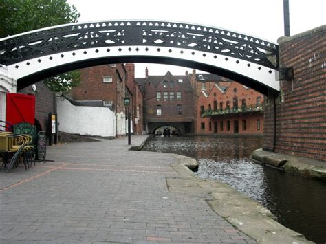 Canal Daily Photo - a picture of a canal or waterway nearly every day!: Birmingham