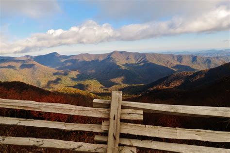 Glassmine Falls Overlook in Autumn | Smithsonian Photo Contest | Smithsonian Magazine