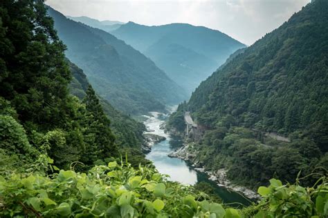 Iya, la vallée secrète du Japon / Pen ペン