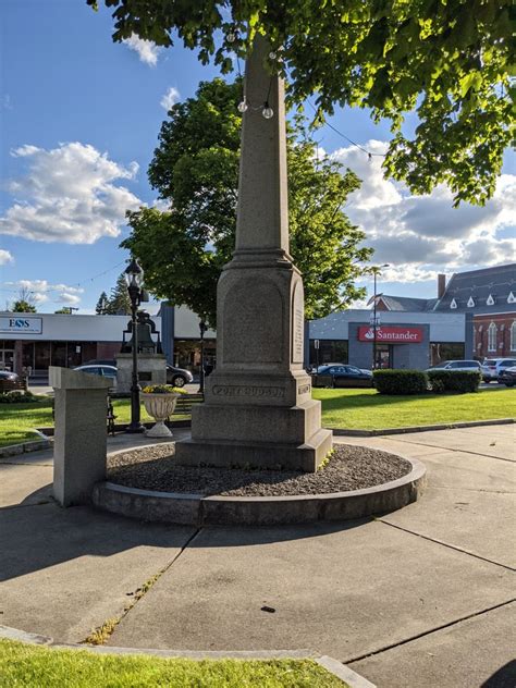 LEOMINSTER SOLDIERS’ AND SAILORS’ MONUMENT - Updated May 2024 - 1 ...