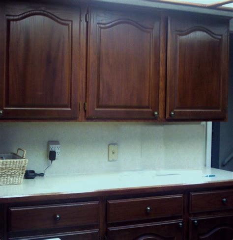 50+ How to Refinish Oak Kitchen Cabinets - Kitchen Cabinet Lighting Ideas Check more a… | Dark ...