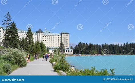 Lake Louise - Chateau Lake Louise Editorial Stock Image - Image of ...