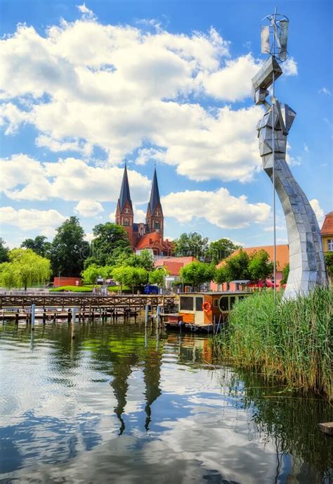 Neuruppin , Neuruppiner See with the Monastery Church Sankt Trinitatis ...