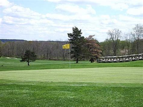 Front/Middle at Pleasant Hill Golf Course in Chardon, Ohio, USA | Golf Advisor