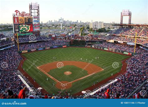 Citizens Bank Park - Philadelphia Phillies Editorial Photo - Image of field, scityscape: 10811146