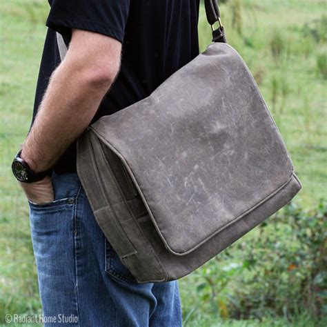 Men's Waxed Canvas Messenger Bag | Radiant Home Studio