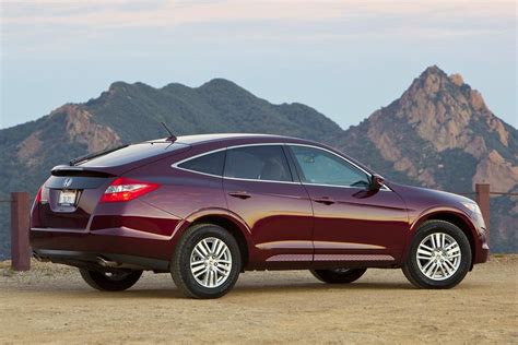 2013 Honda Crosstour Reviews, Specs and Prices | Cars.com