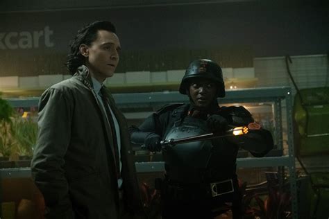 Loki Episode 2 Holds Out for a Hero and a Villain | Den of Geek