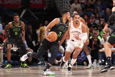 Photos: Pelicans vs. Spurs | Game Action 12/1/2023 Photo Gallery | NBA.com