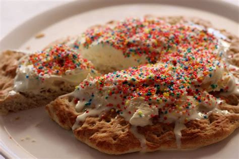 Eat More Sprinkles with These 12 Fairy Bread Creations « Food Hacks :: WonderHowTo