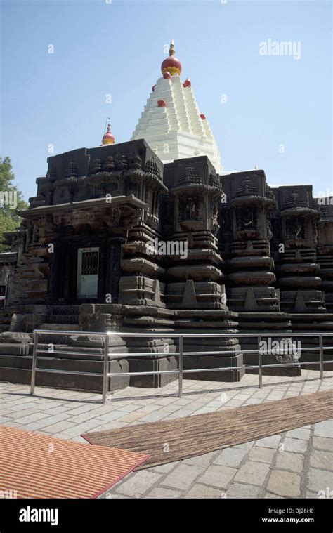 Shri Mahalakshmi Temple, Kolhapur, Maharashtra, India Stock Photo - Alamy