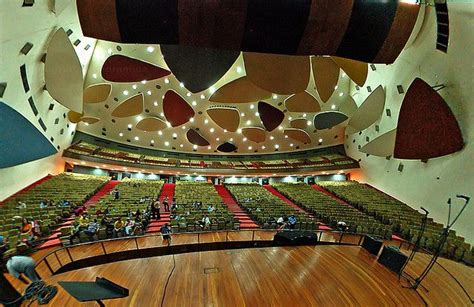 El Aula Magna. Techo del aula magna UCV. Techo del Aula Magna. Uno de ...