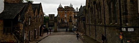 Old Village, Edinburgh, Scotland 4K wallpaper download