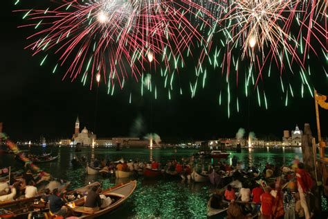 Annual Festa del Redentore Lights Up Venice | ITALY Magazine