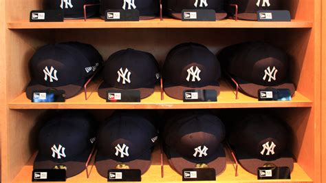 Will New Era Make a NY Yankee Hat With No Brim? | Complex