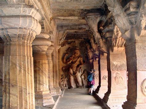 Badami Cave Temples (Karnataka), timings, history, distance, reviews