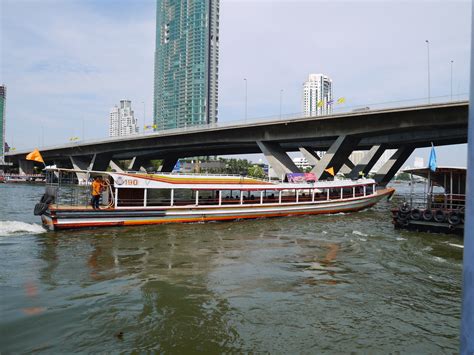 Chao Phraya River | Guide to Bangkok Boat Travel