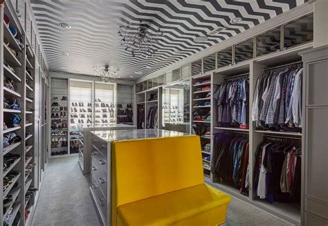 Custom Walk In Closet Ideas: Designs For Your Luxury Home