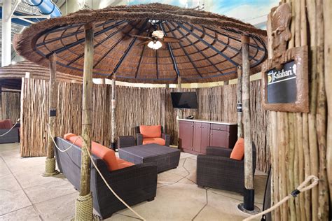 Indoor Waterpark Cabana | Wisconsin | Wisconsin | Kalahari Resorts & Conventions