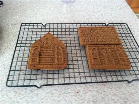 Pampered Chef Gingerbread House Mold Recipe Recipe - Food.com