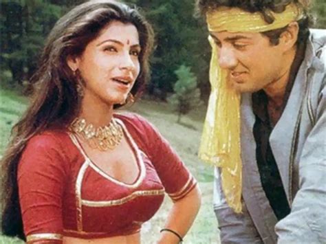 Sunny Deol And Dimple Kapadia's Rumoured Extra-Marital Affair Is Not Over Even After Almost 40 Years