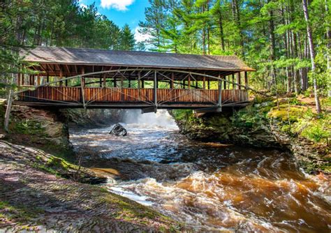 15 Amazing Waterfalls in Wisconsin - The Crazy Tourist