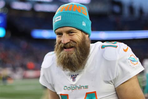 Ryan Fitzpatrick Returning to NFL in 2020 to Play QB for Miami Dolphins ...