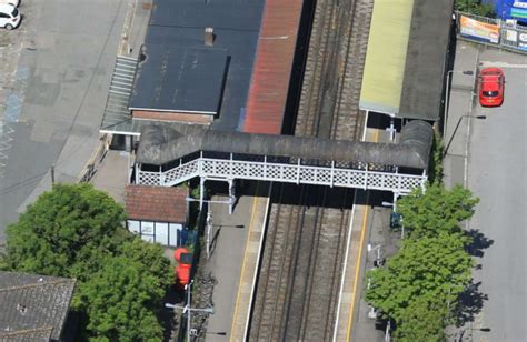 West Wickham station footbridge upgraded - Rail UK