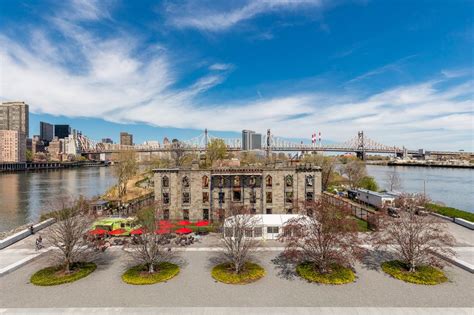 Roosevelt Island: history of the NYC neighborhood - Curbed NY