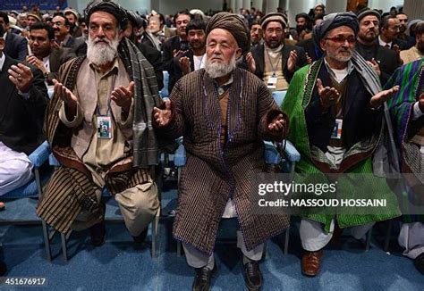 Lots Jirga Afghanistan Photos and Premium High Res Pictures - Getty Images