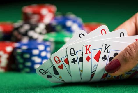 Online Poker Nedir ve Nasıl Oynanır? Online Türkçe Poker – Online Casino Oyunları – Casino Bonusları