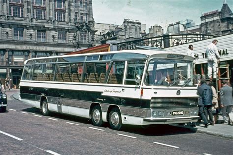 Pin by Neil Dickinson on Buses and coaches (modern, old or preserved ...