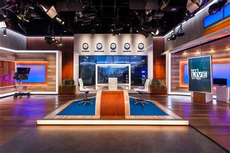 NY1 Studio A Broadcast Set Design Gallery | Tv set design, Studio, Design