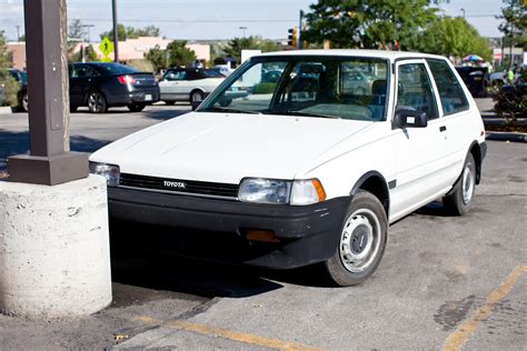 THE STREET PEEP: 1988 Toyota Corolla FX