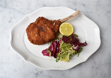 Cotoletta alla Milanese: Milanese-style Veal Chop Recipe | Eataly